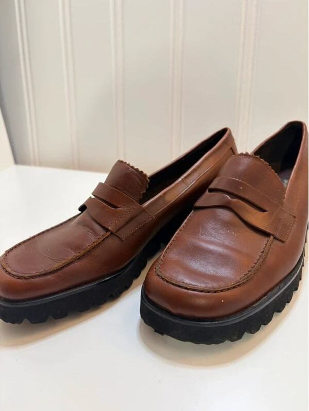 Vintage Vaneli Brown Leather Platform Loafers